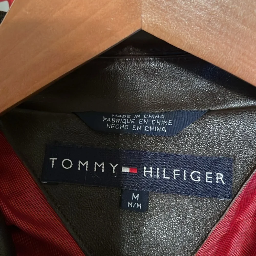 Tommy Hilfiger men’s brown leather silk lined medium jacket. Perfect condition. - Picture 4 of 8